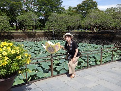 �O�G�������{