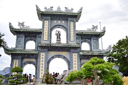 �����E����