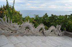 �����E����