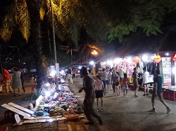 �t�G�̃i�C�g�}�[�P�b