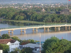 �t�G�C���y���A���z�e��