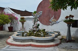 �������