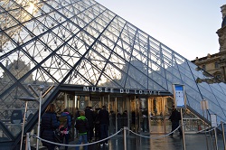 �m�C�V���o���V���^�C����