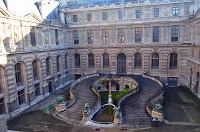 ���[�u�����p��