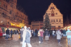 ���[�e���u���N