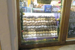 ���[�e���u���N