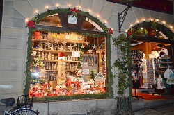 ���[�e���u���N