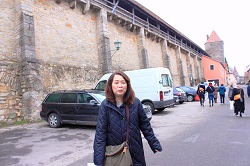 ���[�e���u���N