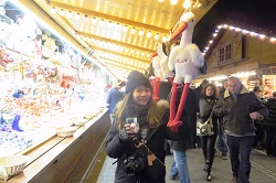 �X�g���X�u�[��