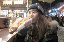 �X�g���X�u�[��