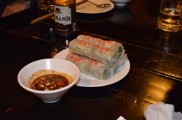 クアン・アン・ゴン 写真