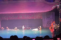 水上人形劇 写真