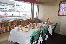 ディナークルーズ