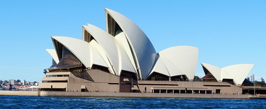 �I�y���n�E�X