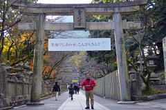 ����҂炳��