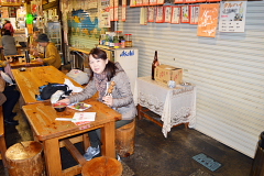 �������H