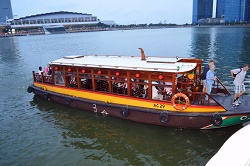 リバー・クルーズ