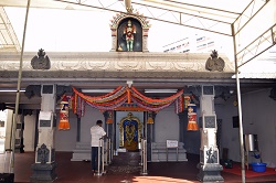 スロ・スリニヴァサ・ペルマル寺院