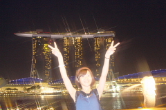 公園とへリックス・ブリッジ散策